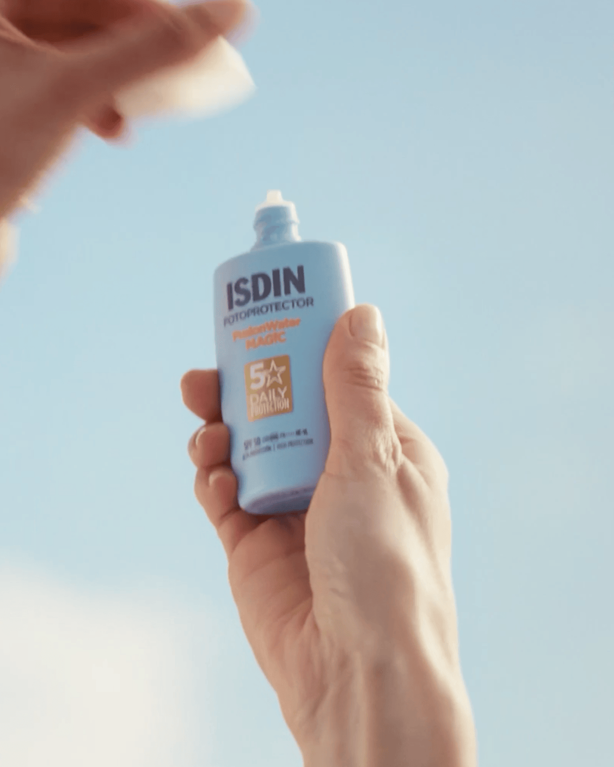 Logo Love Isdin Community